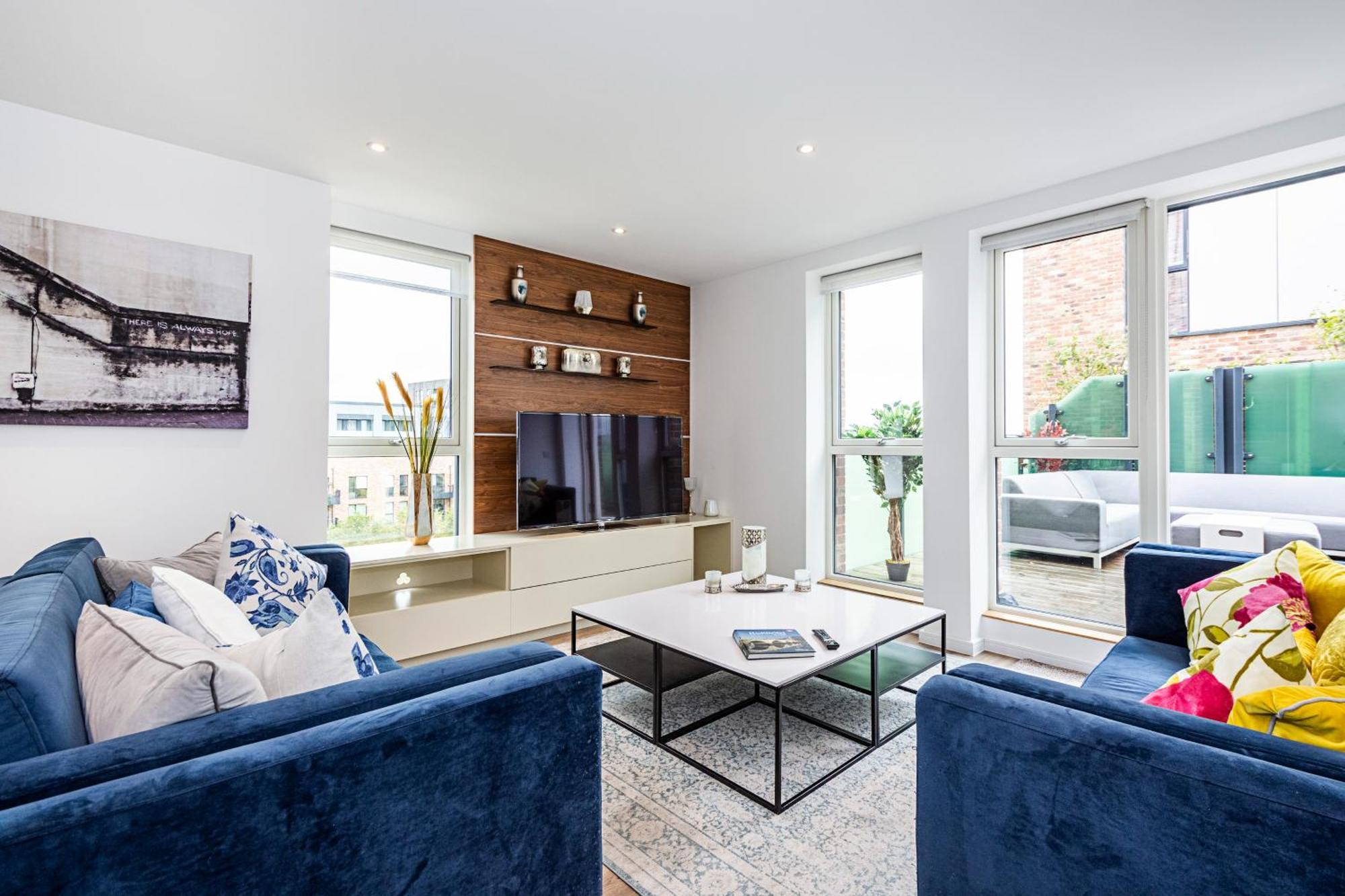 Chiswick Park 3 Bed 3 Bath West London - Parking Londres Exterior foto