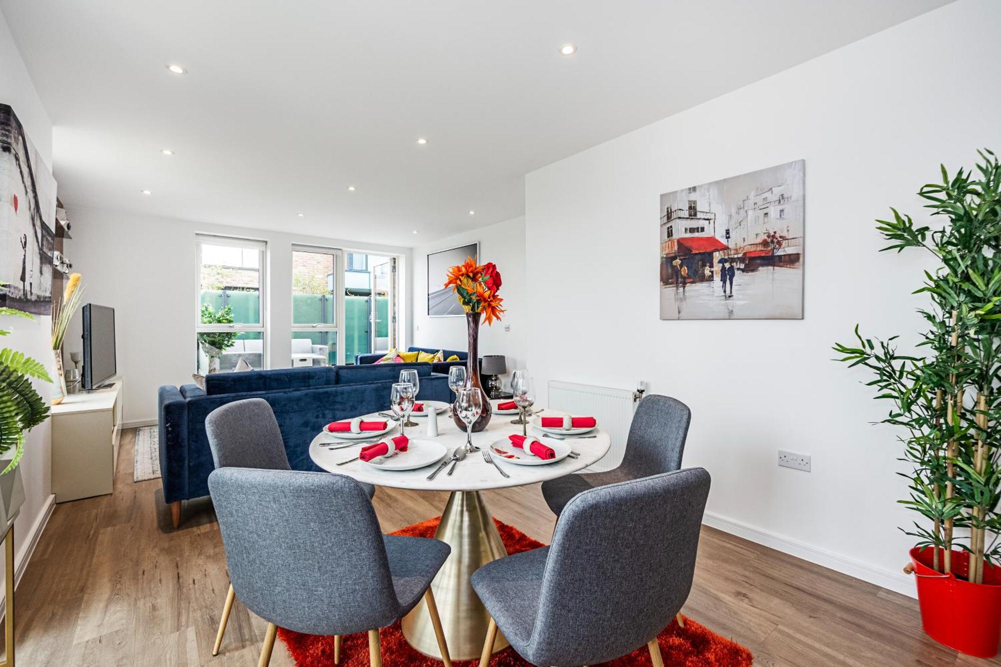 Chiswick Park 3 Bed 3 Bath West London - Parking Londres Exterior foto
